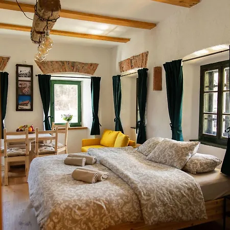 Golavskov Mlin - Eco Heritage Boutique Prebold